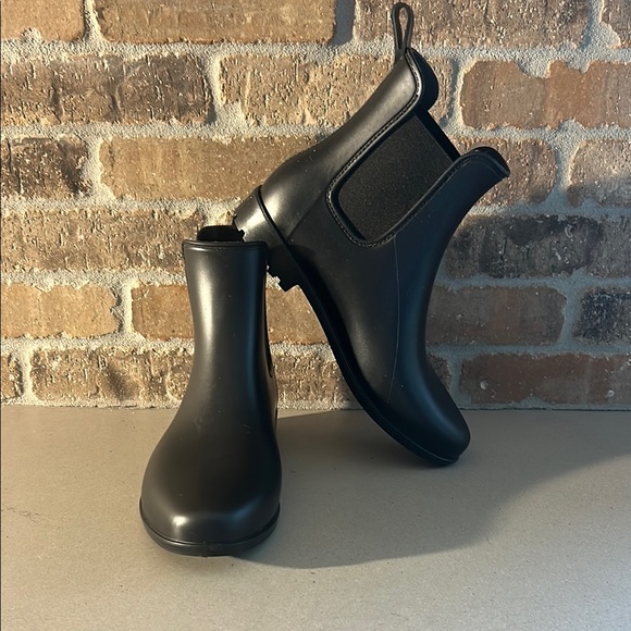 a new day Shoes - a new day Black Chelsea Ankle Boots Sz 8W